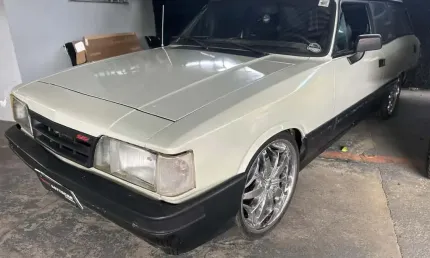 Chevrolet caravan sl 1988