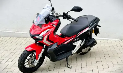 Honda adv 150 2021