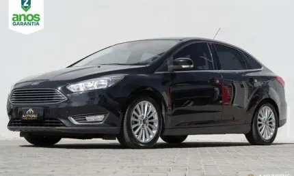 Ford focus sedan titanium 2.0 powershift aut. 2016