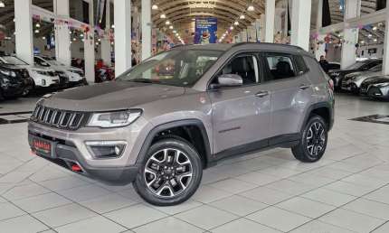 Compass 2.0 16v diesel trailhawk 4x4 automático