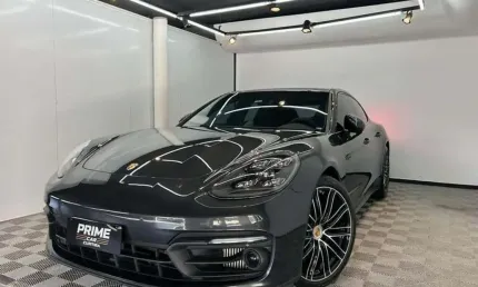 Porsche panamera 4sehy 2022