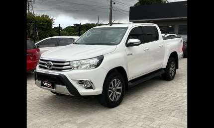 Toyota hilux 2.8 srv 4x4 cd 16v diesel 4p aut 2017