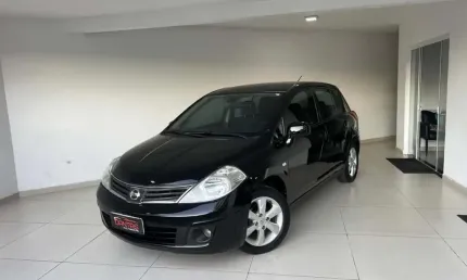 Nissan tiida 18s flex 2012