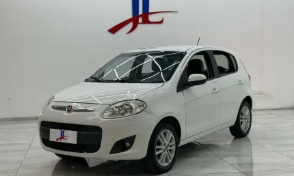 Fiat palio essence 1.6 2015