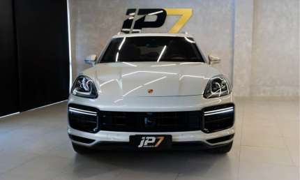 Porsche cayenne turbo 4.0 v8 550cv  - bege - 2022/2023