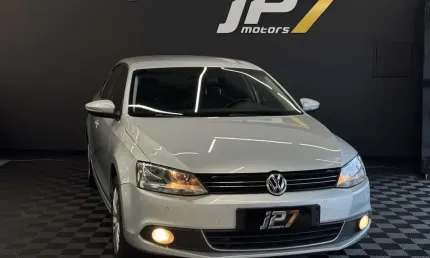 Volkswagen jetta highline 2.0 tsi 16v 4p tiptronic  - prata - 2013/2013