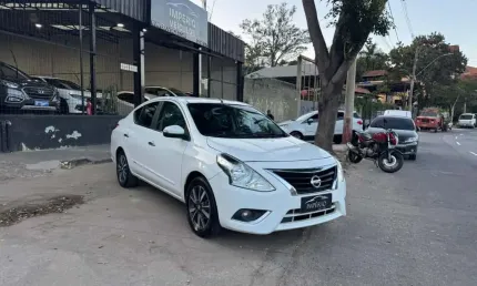 Nissan versa 16uniquecvt 2018