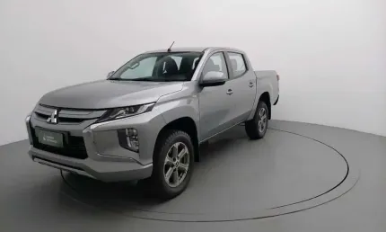 Mitsubishi l200 triton 2023 2.4 16v turbo diesel sport gls cd 4p 4x4 automático