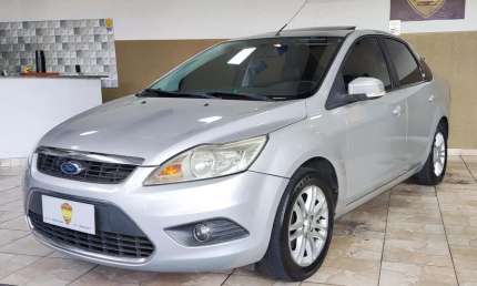 Ford focus focus sedan se 2.0 powershift