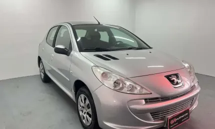Peugeot 207 xr 1.4 flex 8v 5p