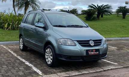 Volkswagen spacefox 2010
