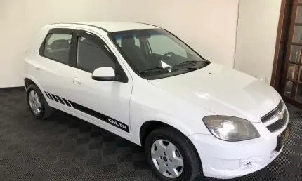 Chevrolet celta 1.0l lt 2014