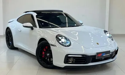 Porsche 911 carrera 2021