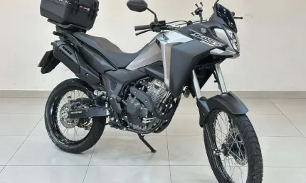 Honda xre 300 sahara 2024