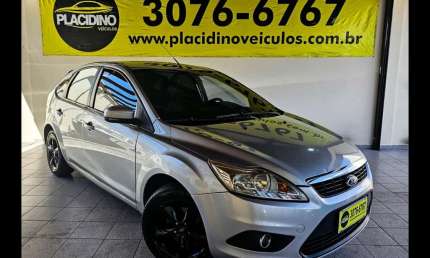 Ford focus hatch 2.0 2012