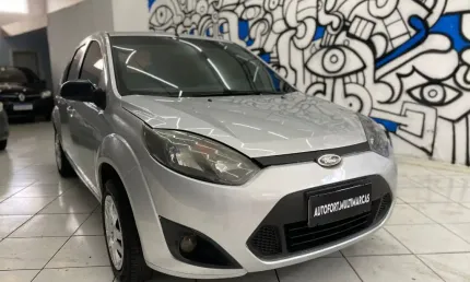 Ford fiesta sedan 1.0 - completo - 2014 - baixo km