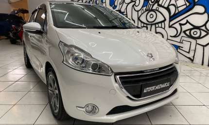 Peugeot 208 - 1.6 griffe - automatico flex - teto panoramico