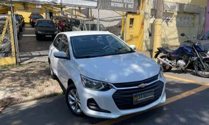 Onix hatch lt 1.0 12v flex 5p mec.