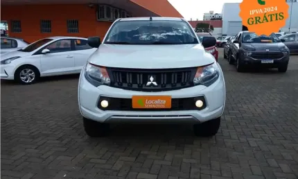 Mitsubishi l200 triton 2023 2.4 16v turbo diesel gl cd 4x4 manual