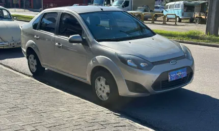 Fiesta sedã 