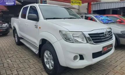 Toyota hilux 2.7 cd sr 4x2 flex 2013