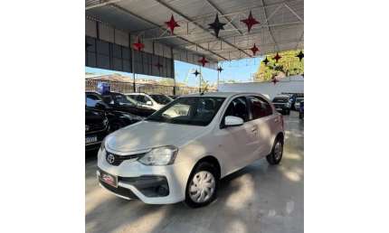 Toyota etios 2018 1.5 x sedan 16v flex 4p automático