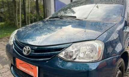 Toyota etios impecavel 