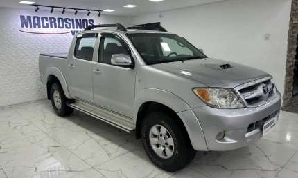 Toyota hilux cd srv d4-d 4x2 3.0 163cv tdi dies  - prata - 2007/2007