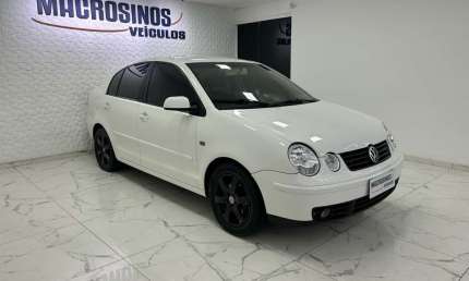 Volkswagen polo sedan comfort. 1.6  8v  - branca - 2006/2006