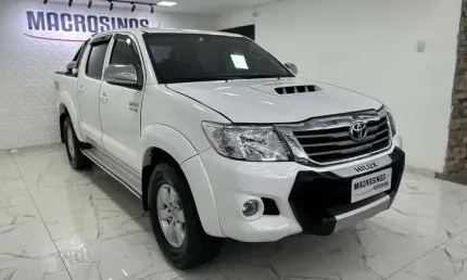 Toyota hilux cd srv d4-d 4x4 3.0 tdi diesel aut  - branca - 2012/2013