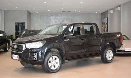 Toyota hilux 2.8 sr 4x4 cd 16v diesel 4p automático