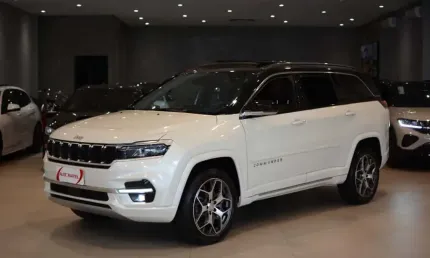 Jeep commander 2.0 td380 turbo diesel overland at9