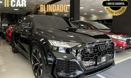Audi rs q8 q8 4.0 bi-tb v8 fsi quattro tiptronic