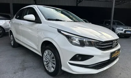 Cronos drive 1.0 2024 - periciado - apenas 32.000km