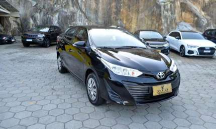 Toyota yaris sedan xl live 1.5 at - preta - 2020/2021