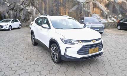 Chevrolet tracker premier 1.2 turbo at  - branca - 2023/2024
