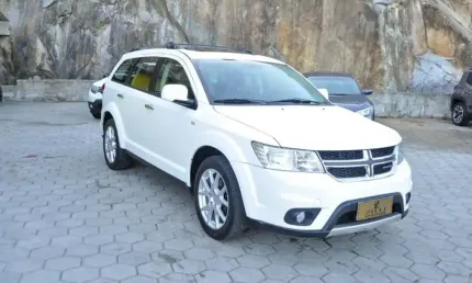 Dodge journey r/t 3.6 v6 awd at - branca - 2015/2015