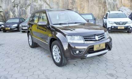 Suzuki grand vitara limited edition 2.0 4x2 at - marrom - 2013/2014