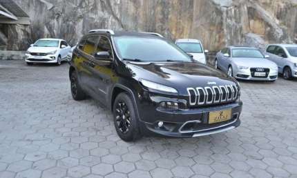 Jeep cherokee limited 3.2 v6 4x4 at  - preta - 2015/2015