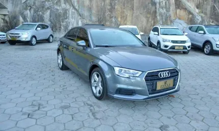 Audi a3 prestige plus 1.4 tfsi at  - cinza - 2019/2019