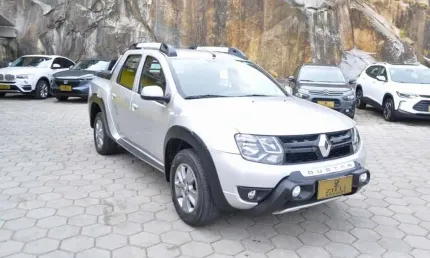 Renault oroch dynamique 2.0 at  - prata - 2019/2020
