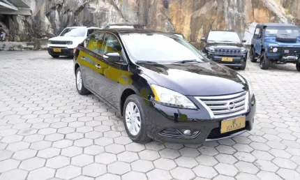 Nissan sentra sv 2.0 at  - preta - 2013/2014
