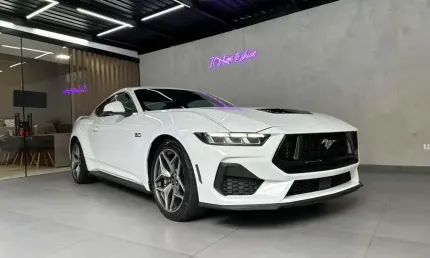 Ford mustang new gt v8 2024
