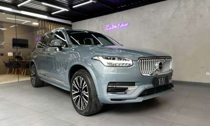 Volvo xc90 t8 plus 2023