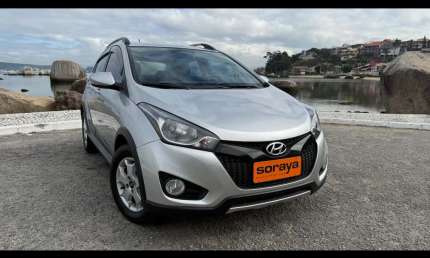 Hyundai hb20x style 1.6 flex 16v aut.  - prata - 2015/2015