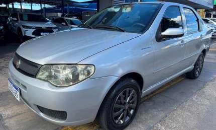 Fiat siena celebration  1.0 flex  2010/2010  completo revisado possui passagem por leilao ( banco )