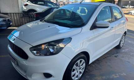 Ford ka hatch  se 1.0 flex  manual 2015/2015   completo penus bons doc ok novo 
