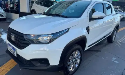 Fiat strada freedom cd 1.3  flex 2023/2023 completa revisada pneus novos lacrada 