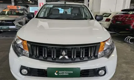Mitsubishi l200 triton 2023 2.4 16v turbo diesel gl cd 4x4 manual