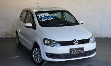 Vw/ fox 1.6 completo baixo km impecavel aceito trocas e financio - 2013